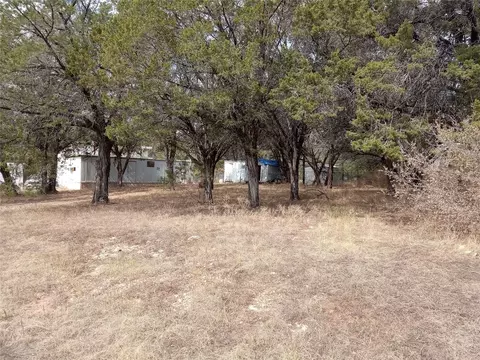 2912 Beechwood St, Granbury, TX 76048