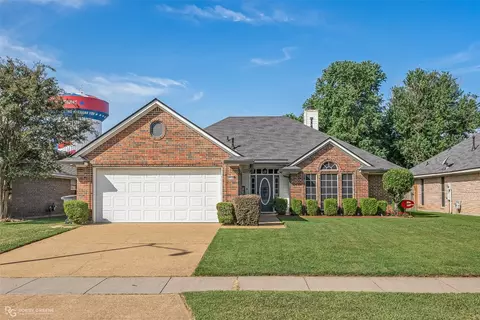 6018 Sandalwood Dr, Bossier City, LA 71111