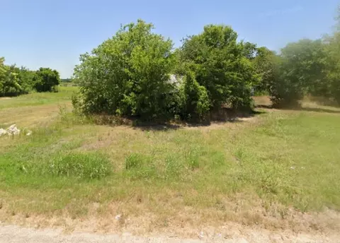 0 S Falls St, Mart, TX 76664