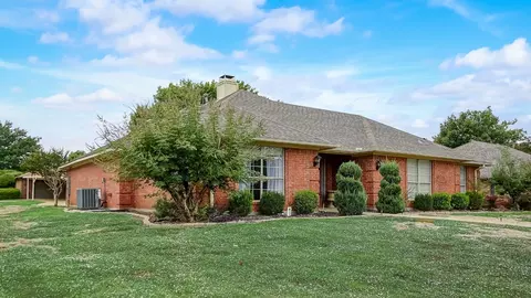 3301 Pony Dr, Plano, TX 75074