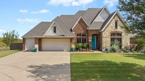 10432 Crowne Pointe Ln, Fort Worth, TX 76244