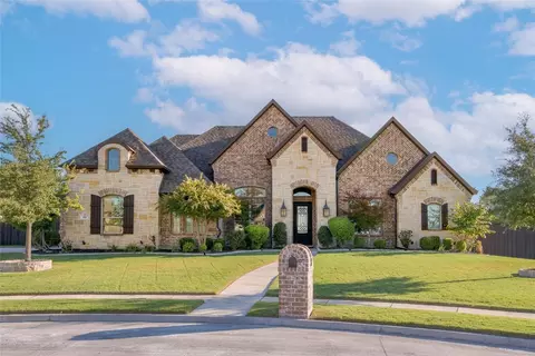 800 Rose Ct, Keller, TX 76248