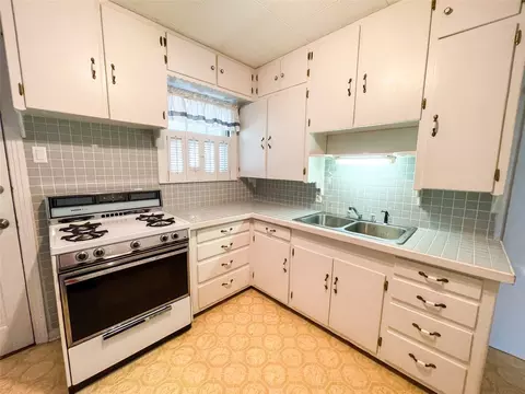 926 N 6th St, Haskell, TX 79521 photo 9