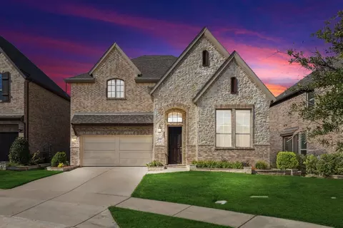 2119 Remington Dr, Irving, TX 75063