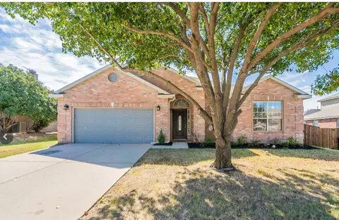 2710 Cherokee Trl, Corinth, TX 76210