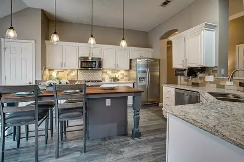 7310 Summit Knoll Ct, Sachse, TX 75048