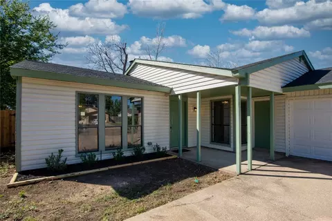 4728 Rose Of Sharon Ln, Fort Worth, TX 76137