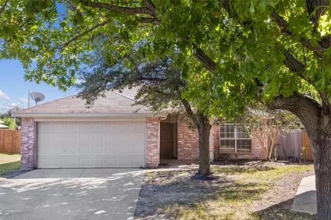 908 Park Row Cir, Mckinney, TX 75072