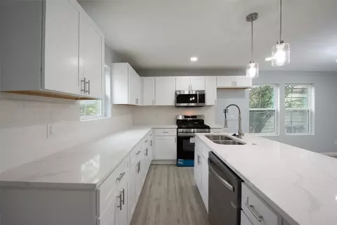 5451 E Roselane St, Fort Worth, TX 76112