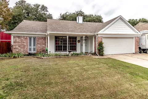 7817 Defender Ln, Rowlett, TX 75089