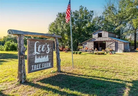 6495 Us 82 Hwy, Detroit, TX 75436