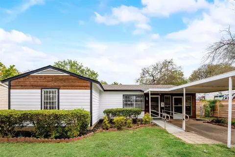 3840 Castle Hills Dr, Dallas, TX 75241