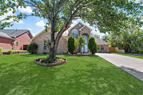 2104 Yewpon Ct, Carrollton, TX 75007
