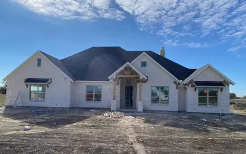 2430 Maywood Ln, Palmer, TX 75152