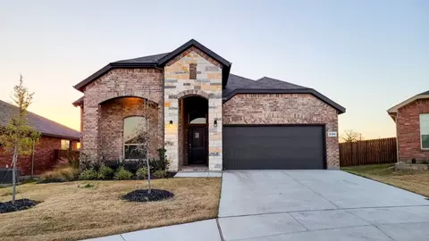 2304 Briscoe Ranch Dr, Weatherford, TX 76087
