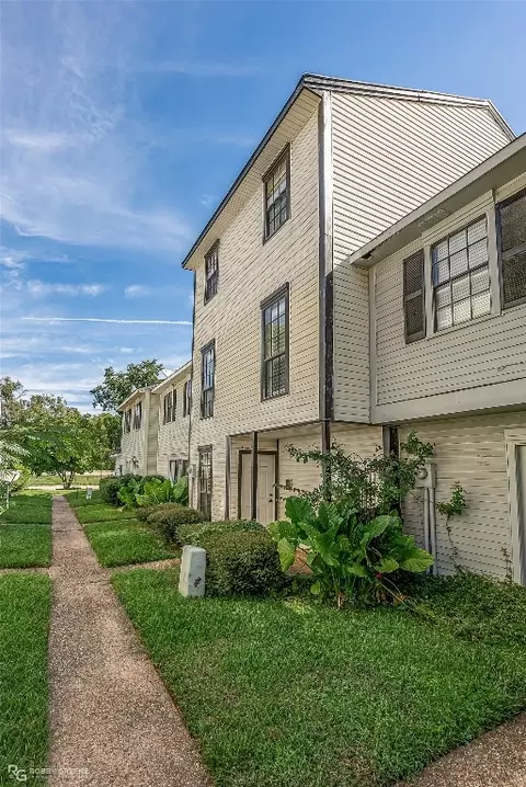1401 Oden St #12, Shreveport, LA 71104