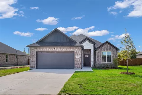 202 Swallowtail Ln, Josephine, TX 75173