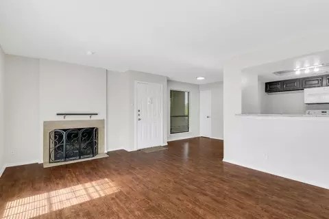 1513 E Interstate 30 #329, Garland, TX 75043