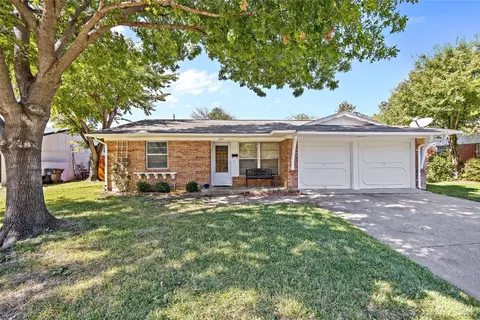 13411 Shahan Dr, Farmers Branch, TX 75234