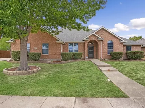 108 Chinaberry Trl, Forney, TX 75126