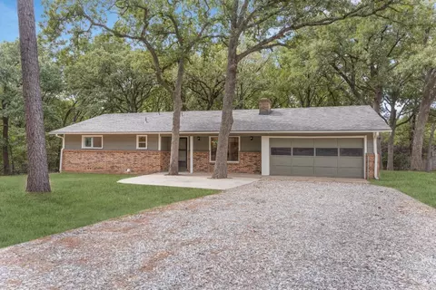 107 Gar Rd, Pottsboro, TX 75076