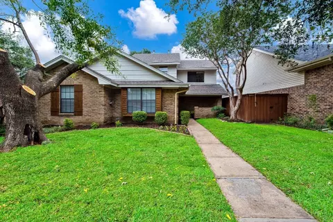 13227 Carthage Ln, Dallas, TX 75243