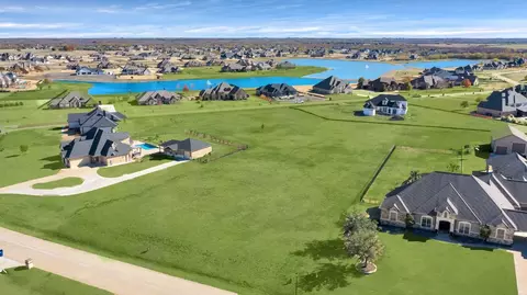 2425 Wincrest Dr, Rockwall, TX 75032