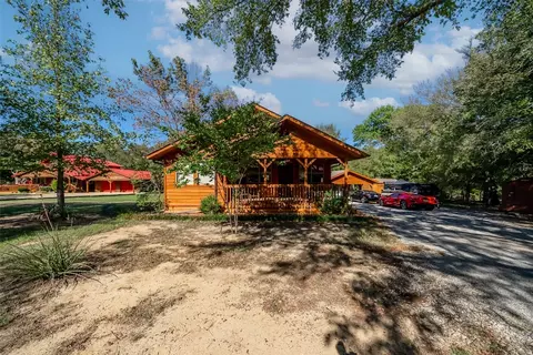 2107 Flowing Wells Rd, Pottsboro, TX 75076