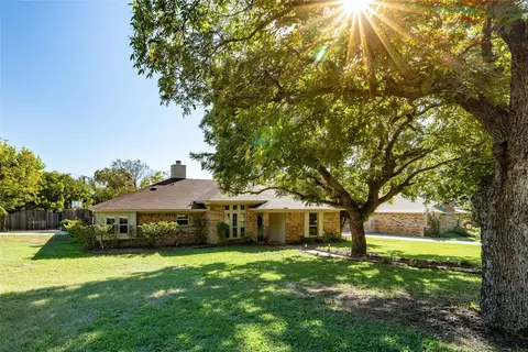 6210 Ponderosa St, Colleyville, TX 76034