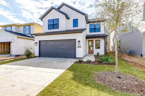 4518 Hogans Alley Dr, Arlington, TX 76001
