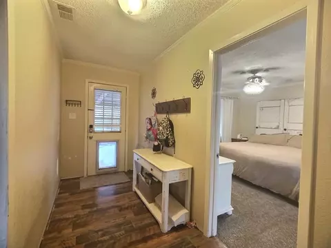 1000 E Ohio St, Van, TX 75790 photo 3