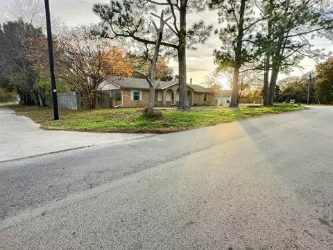 1000 E Ohio St, Van, TX 75790 photo 2