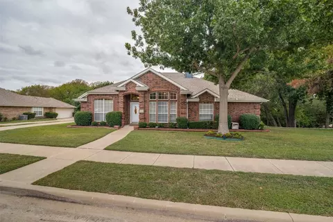 3105 Whispering Brk, Rowlett, TX 75088