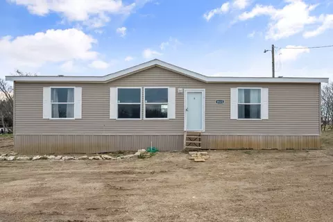 9020 Kelly Ln, Alvarado, TX 76009