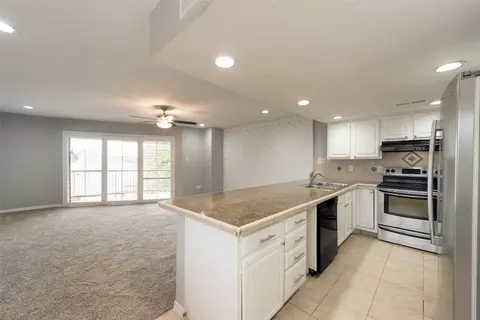 442 Yacht Club Dr #D, Rockwall, TX 75032