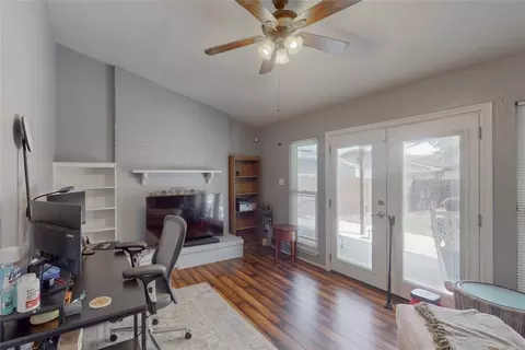 4220 Shagbark St, Fort Worth, TX 76137