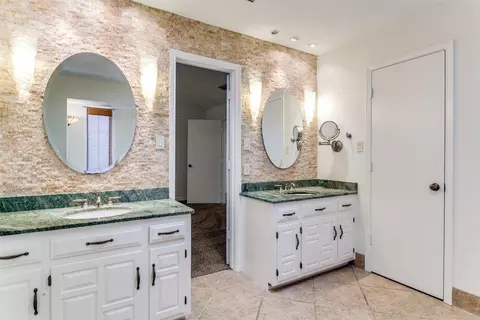516 Oakcrest Dr, Coppell, TX 75019 photo 19