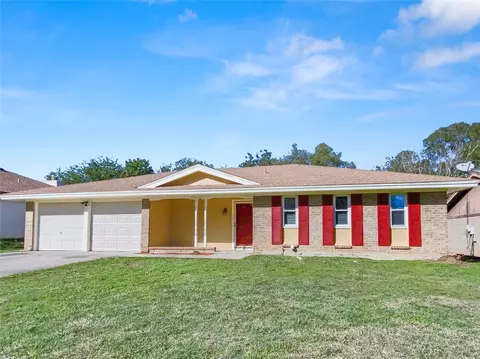 3417 Woodbridge Dr, Forest Hill, TX 76140