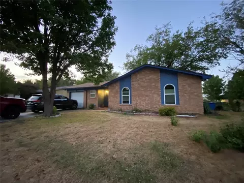 3113 Sandra Ln, Rowlett, TX 75088