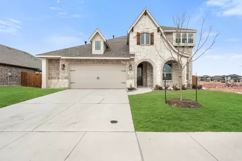 401 Laurel Ln, Glenn Heights, TX 75154