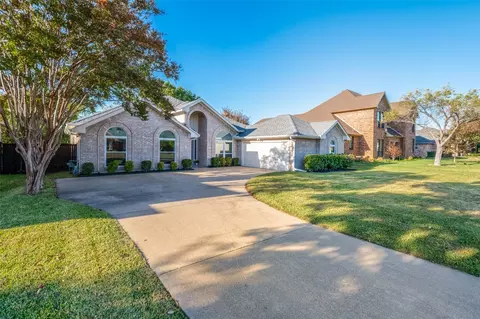 2109 Cedar Cir, Carrollton, TX 75006