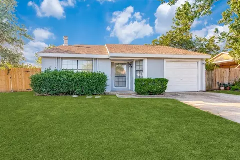 3801 Horizon Pl, Fort Worth, TX 76133