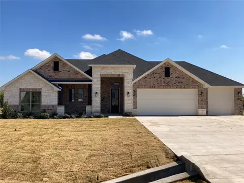 10232 Finch Rd, Sanger, TX 76266
