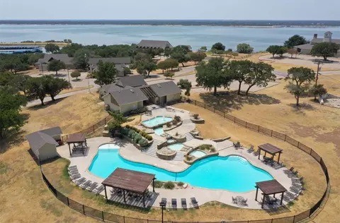 8100 Edgebrook Dr, Whitney, TX 76692