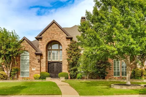 2707 Sir Bedivere Ln, Lewisville, TX 75056