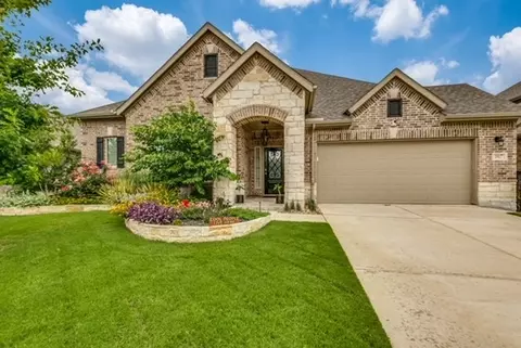 1817 Drover Creek Rd, Aubrey, TX 76227