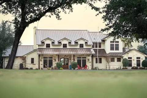 113 Ada Ct, Granbury, TX 76048