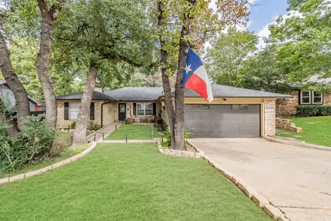 4703 Lone Oak Dr, Arlington, TX 76017