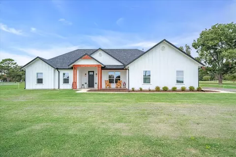 2524 Vz County Road 2511, Canton, TX 75103