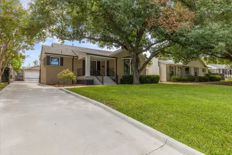 3521 Hilltop Rd, Fort Worth, TX 76109